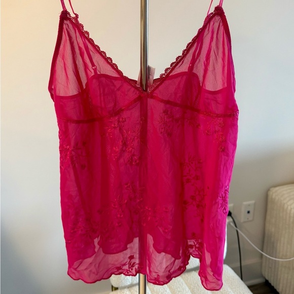 Magenta Baby Doll Sheer Embroidered Top Medium - Picture 6 of 6